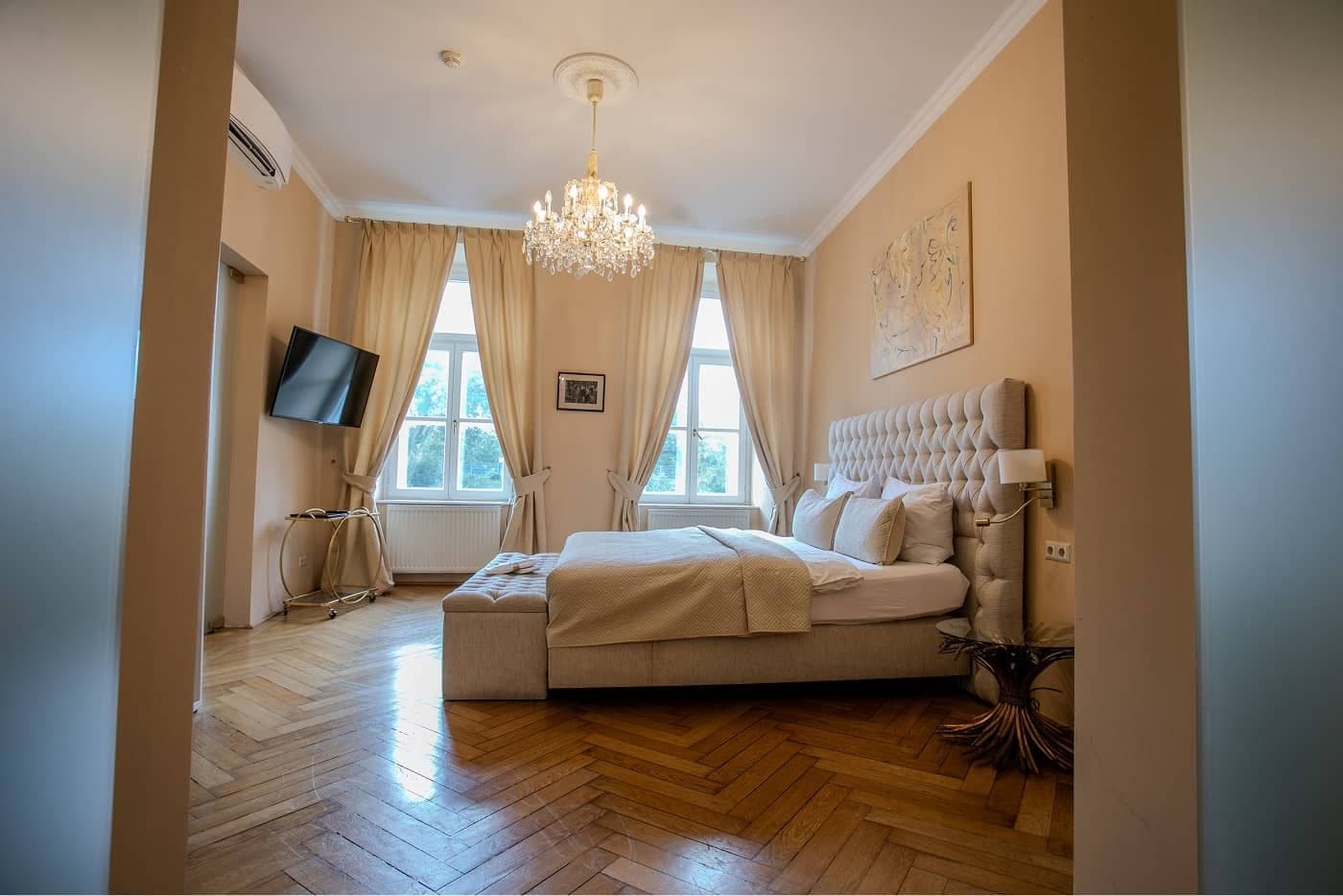 Opernball Grand Apartment